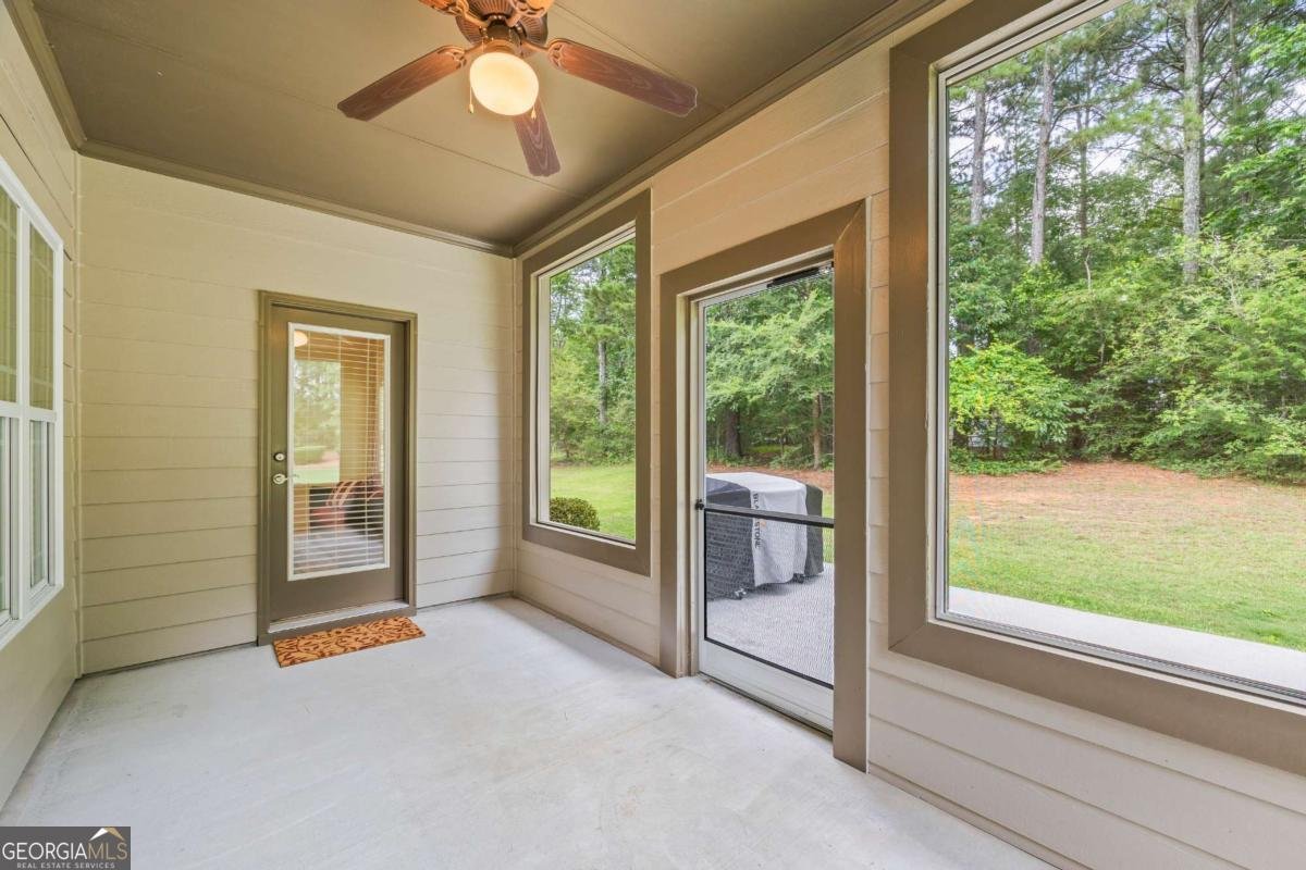 1524 Guthrie Crossing Drive Loganville - 56