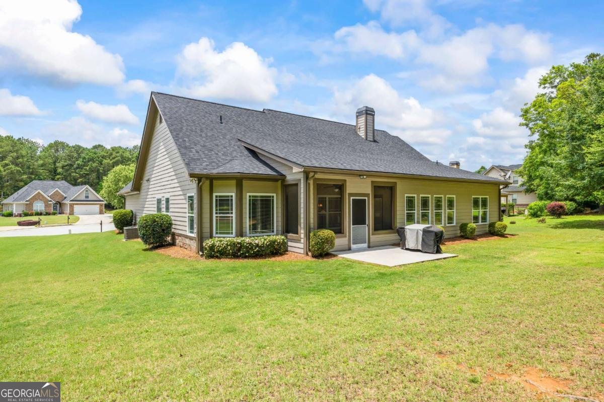 1524 Guthrie Crossing Drive Loganville - 57