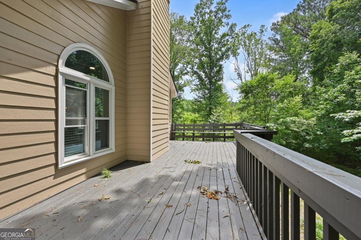 400 Hunt River Way Suwanee - 34