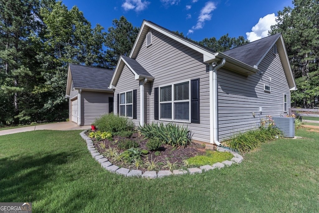 425 Makers Way Dawsonville - 1