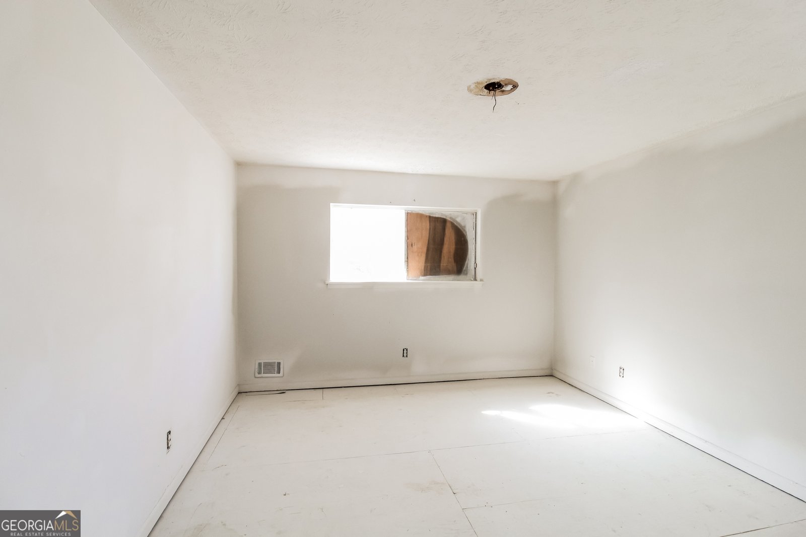 2571 Beech Street Morrow - 12