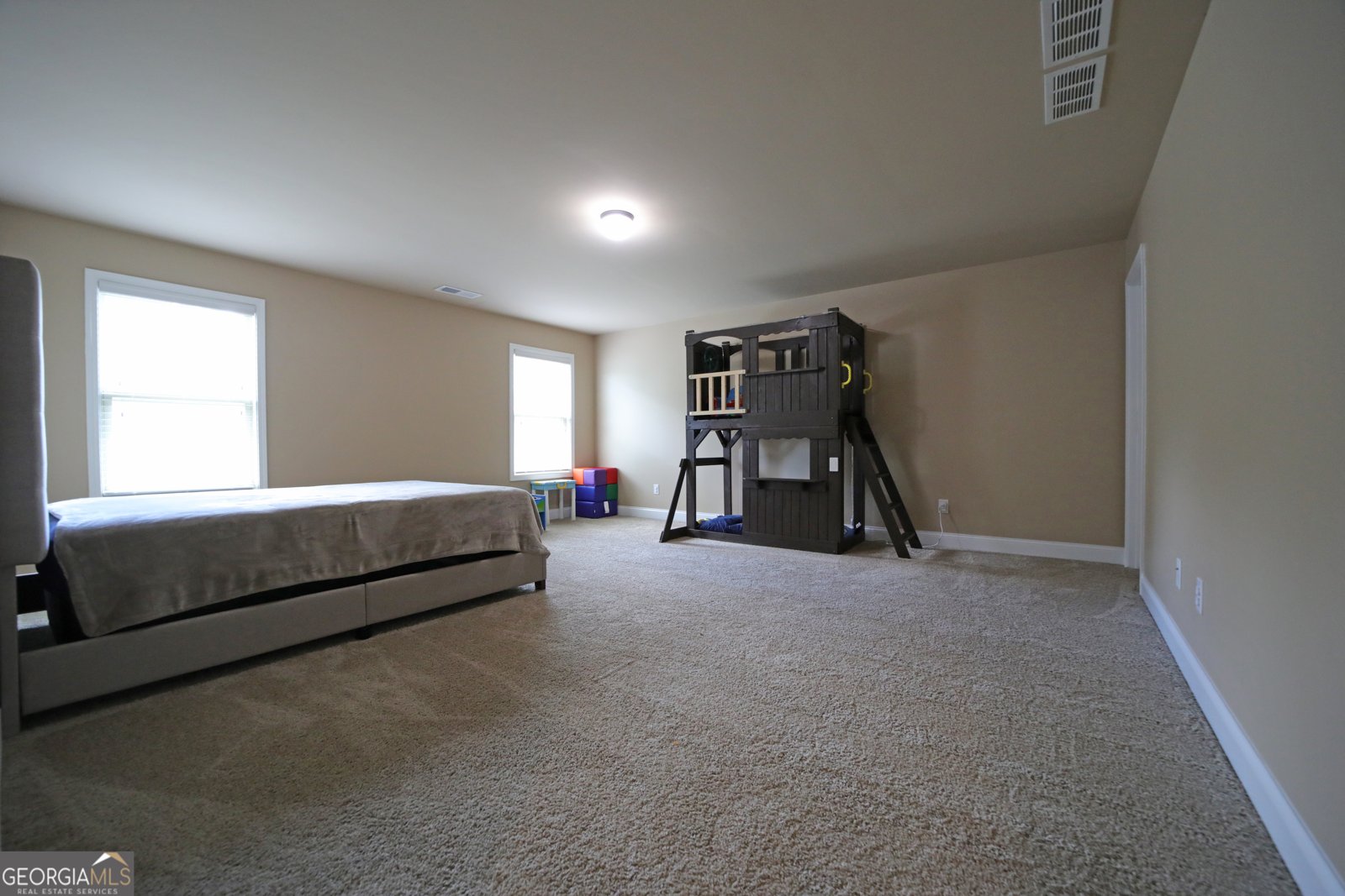 293 Ironwood Drive Stockbridge - 53
