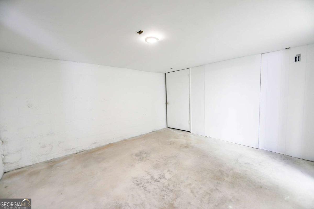 781 Arnoldsville Road Winterville - 11