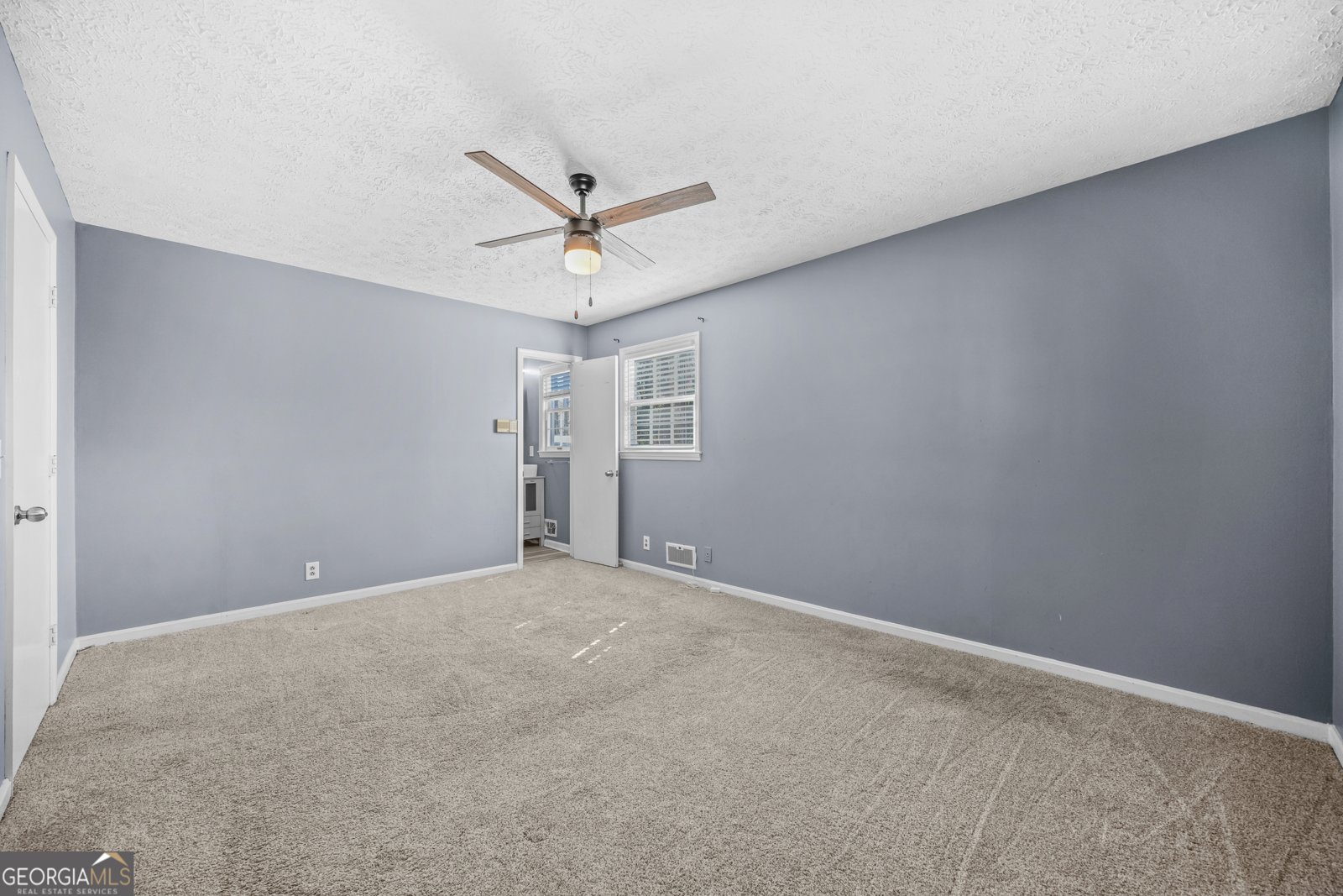 2511 Due West Circle Kennesaw - 27