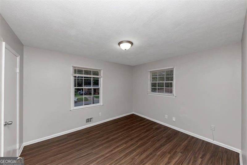 1338 GEORGIA Avenue Atlanta - 17