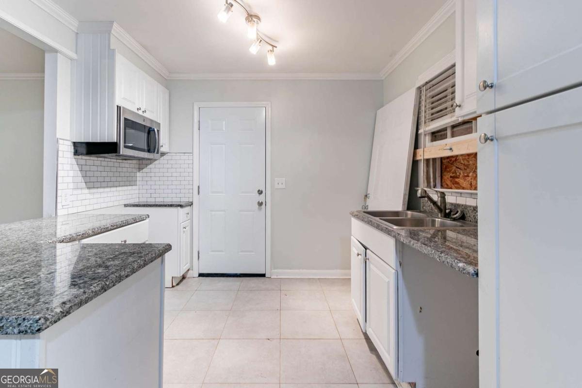 3932 Lindsey Drive Decatur - 8