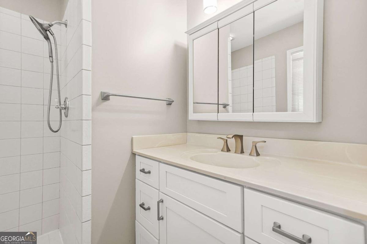 4211 Burnt Hickory Road Marietta - 26