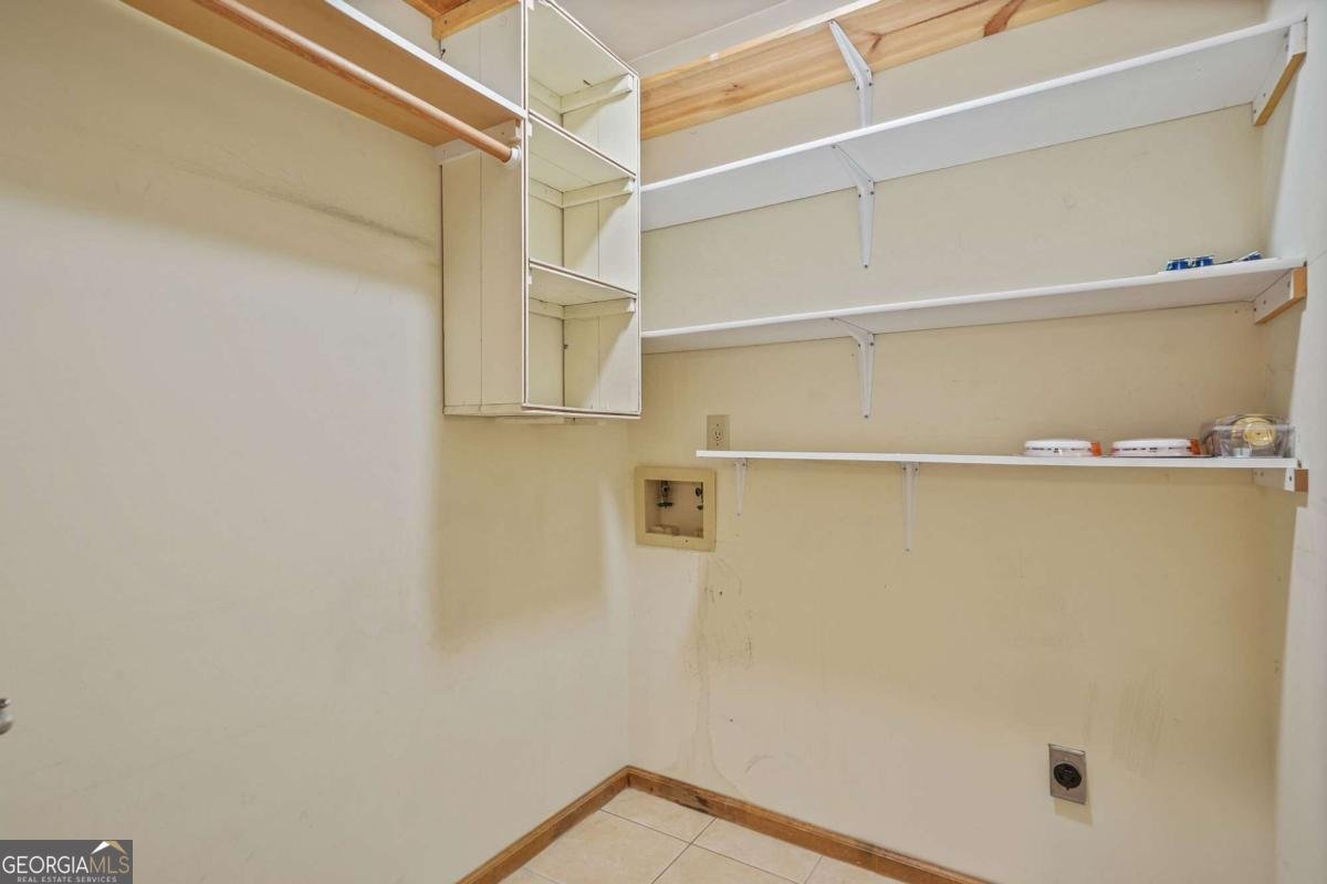 4211 Burnt Hickory Road Marietta - 39