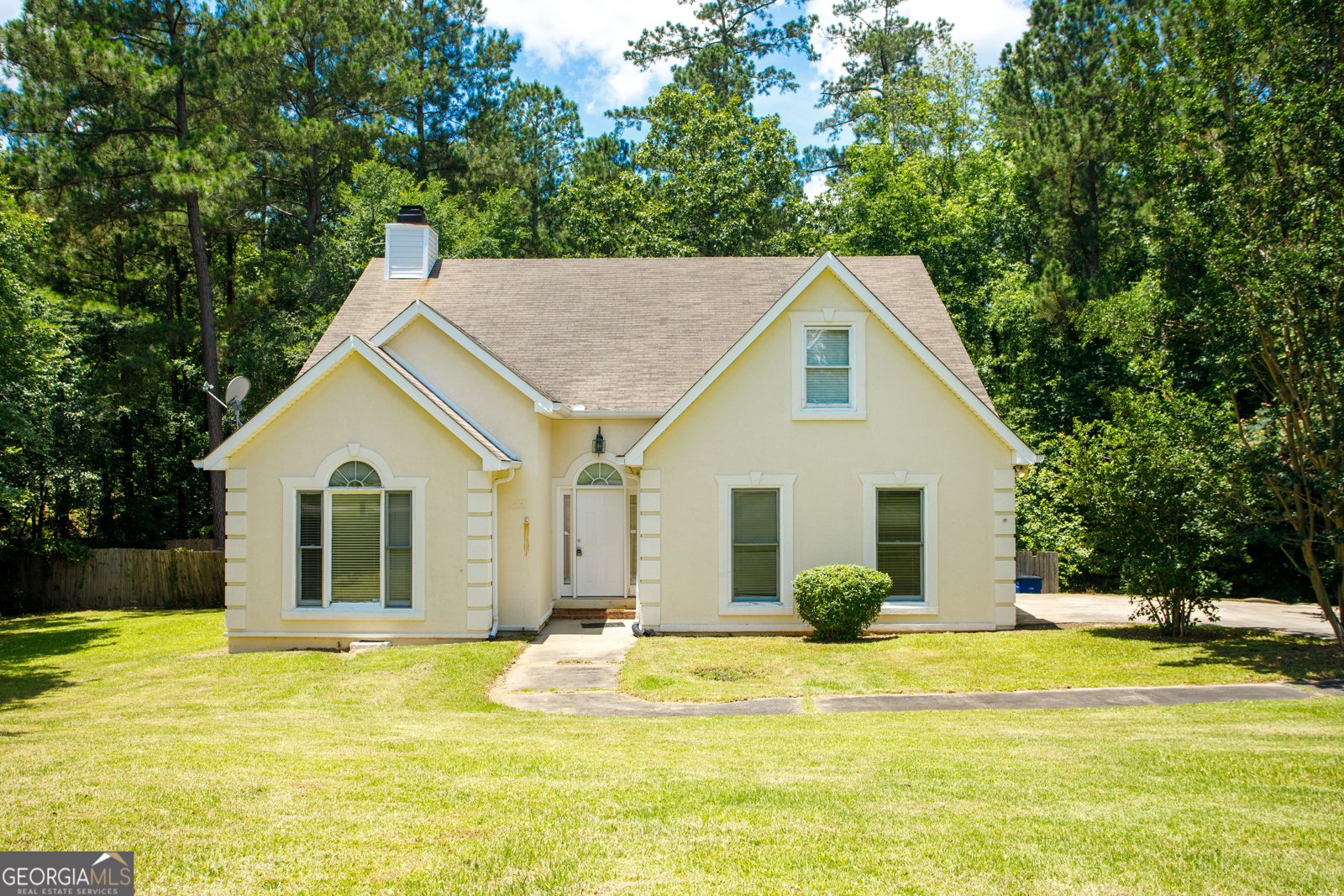 217 Amalie Drive Macon - 2