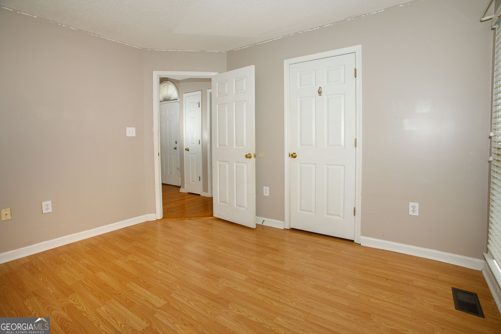217 Amalie Drive Macon - 9