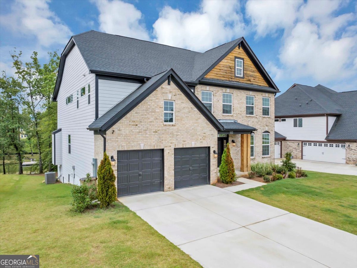 612 Michigan Circle Hoschton - 2