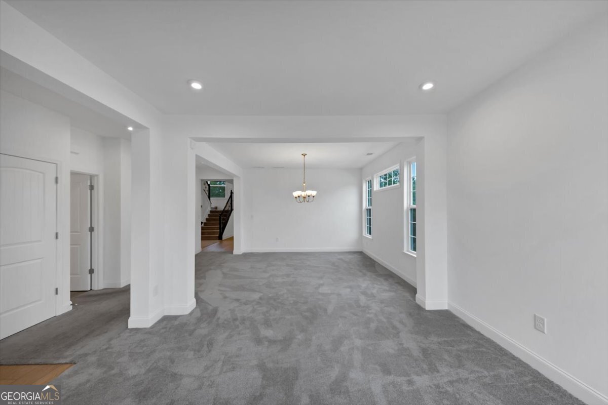 612 Michigan Circle Hoschton - 9