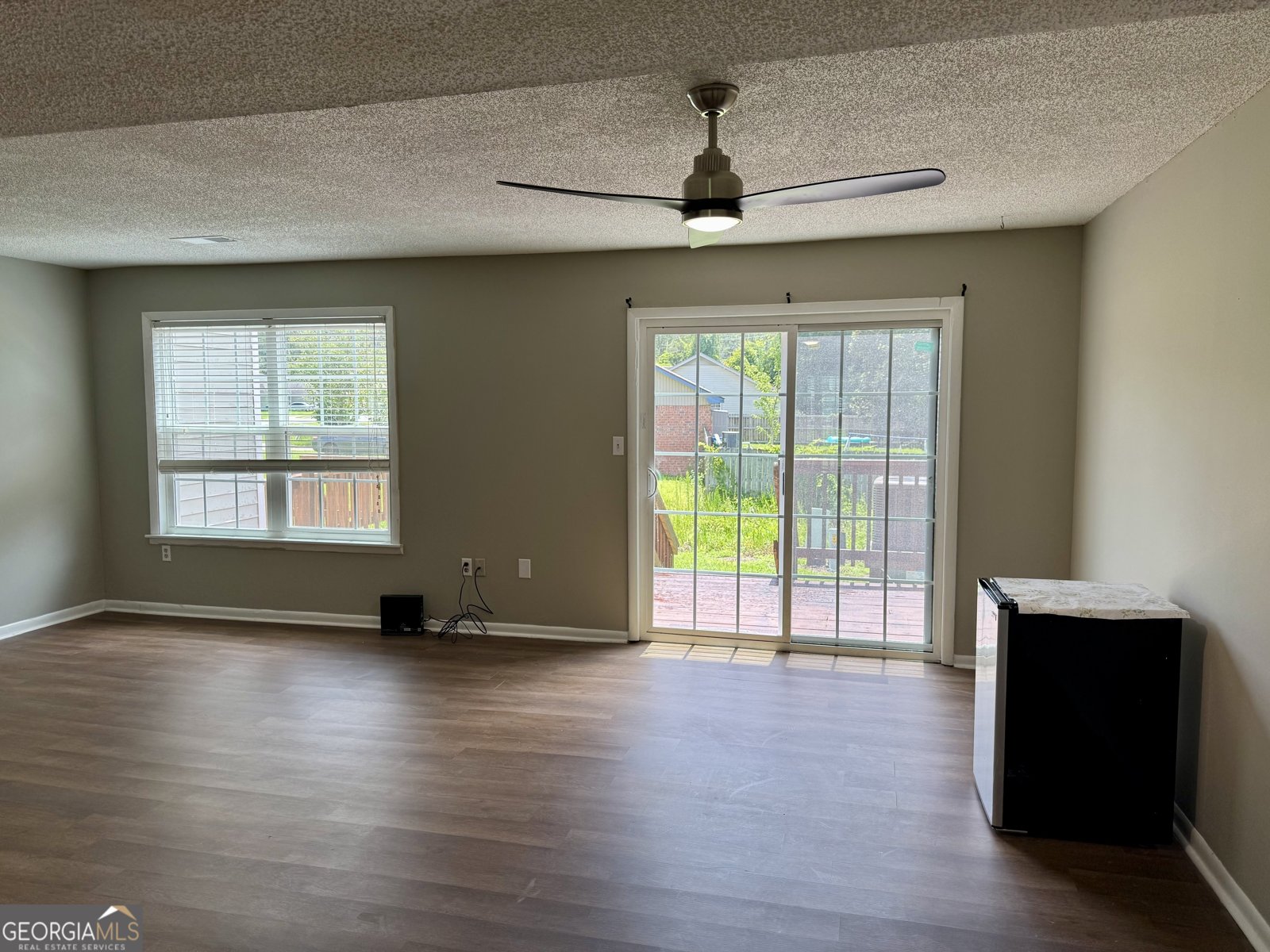 912 Pineland Avenue Hinesville - 9