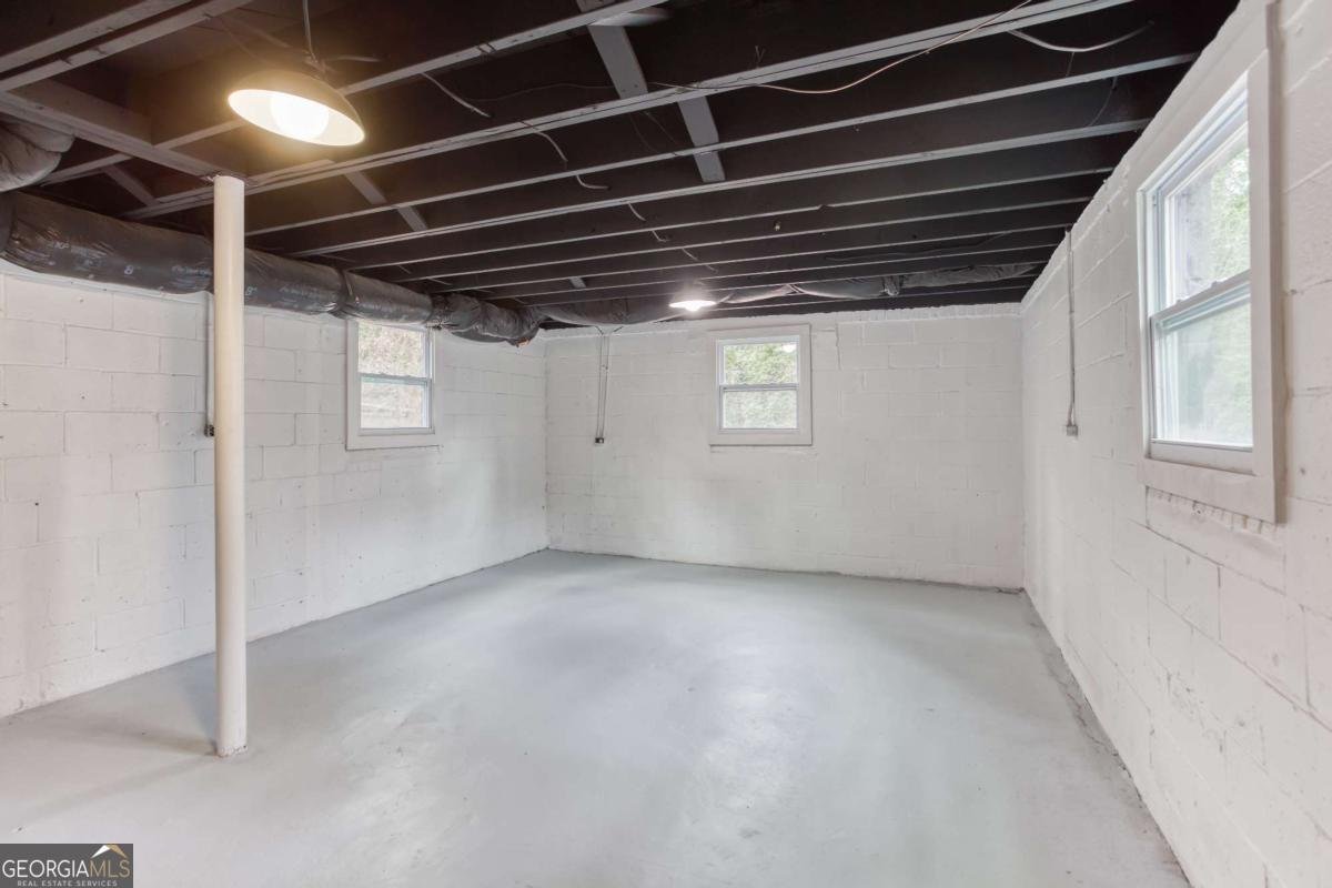 1349 Lockhaven Circle Atlanta - 31