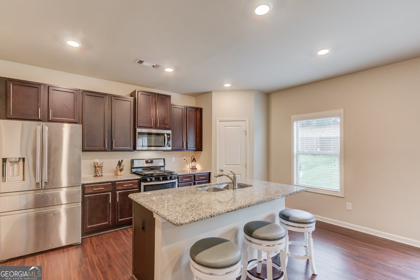 6841 Lancaster Crossing Flowery Branch - 13