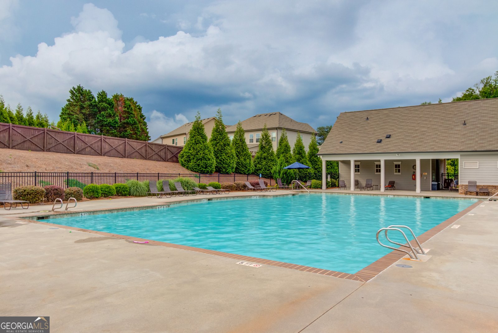 6841 Lancaster Crossing Flowery Branch - 38