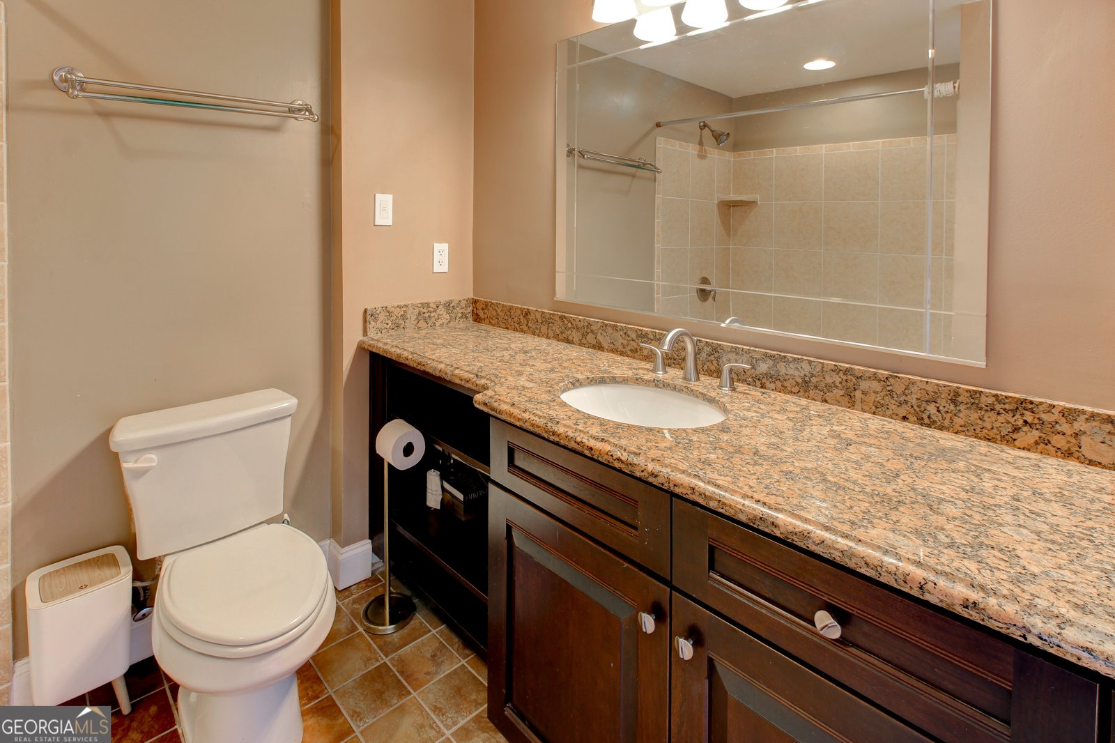 3481 Lakeside Drive Atlanta - 18