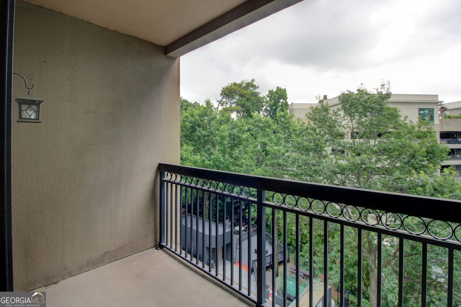 3481 Lakeside Drive Atlanta - 24