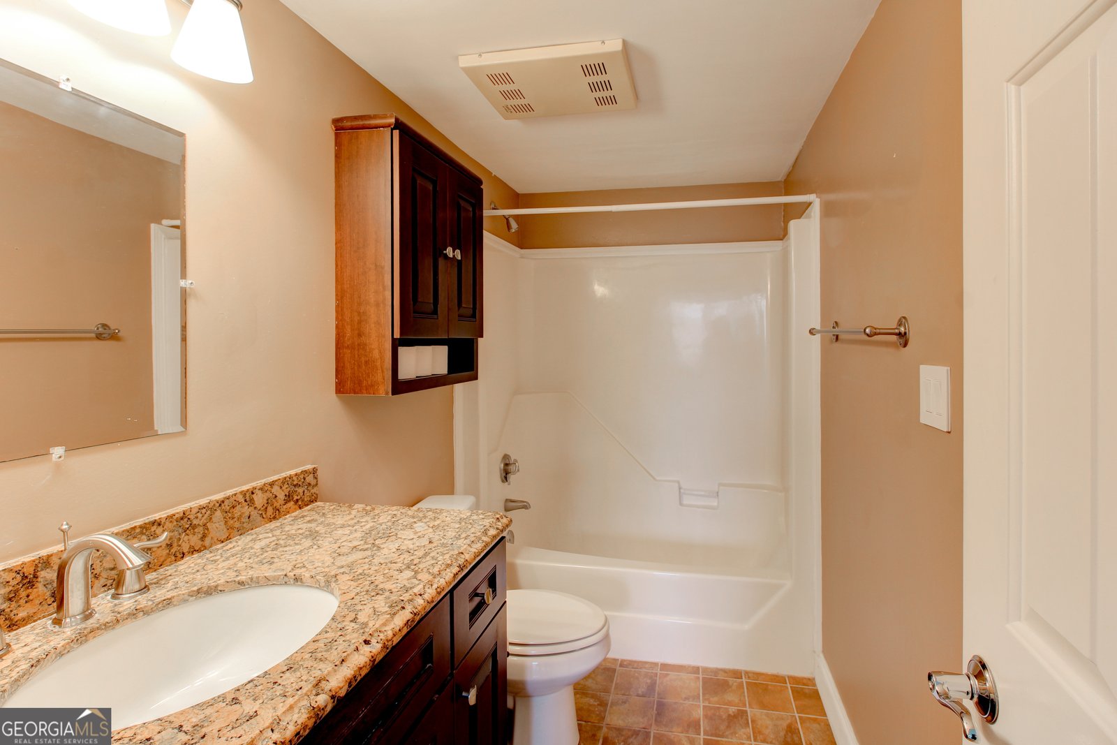3481 Lakeside Drive Atlanta - 27