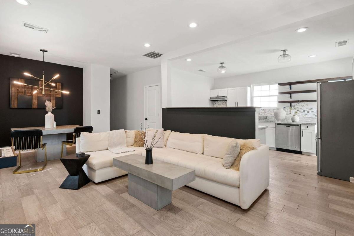 1057 Fortress Avenue Atlanta - 2