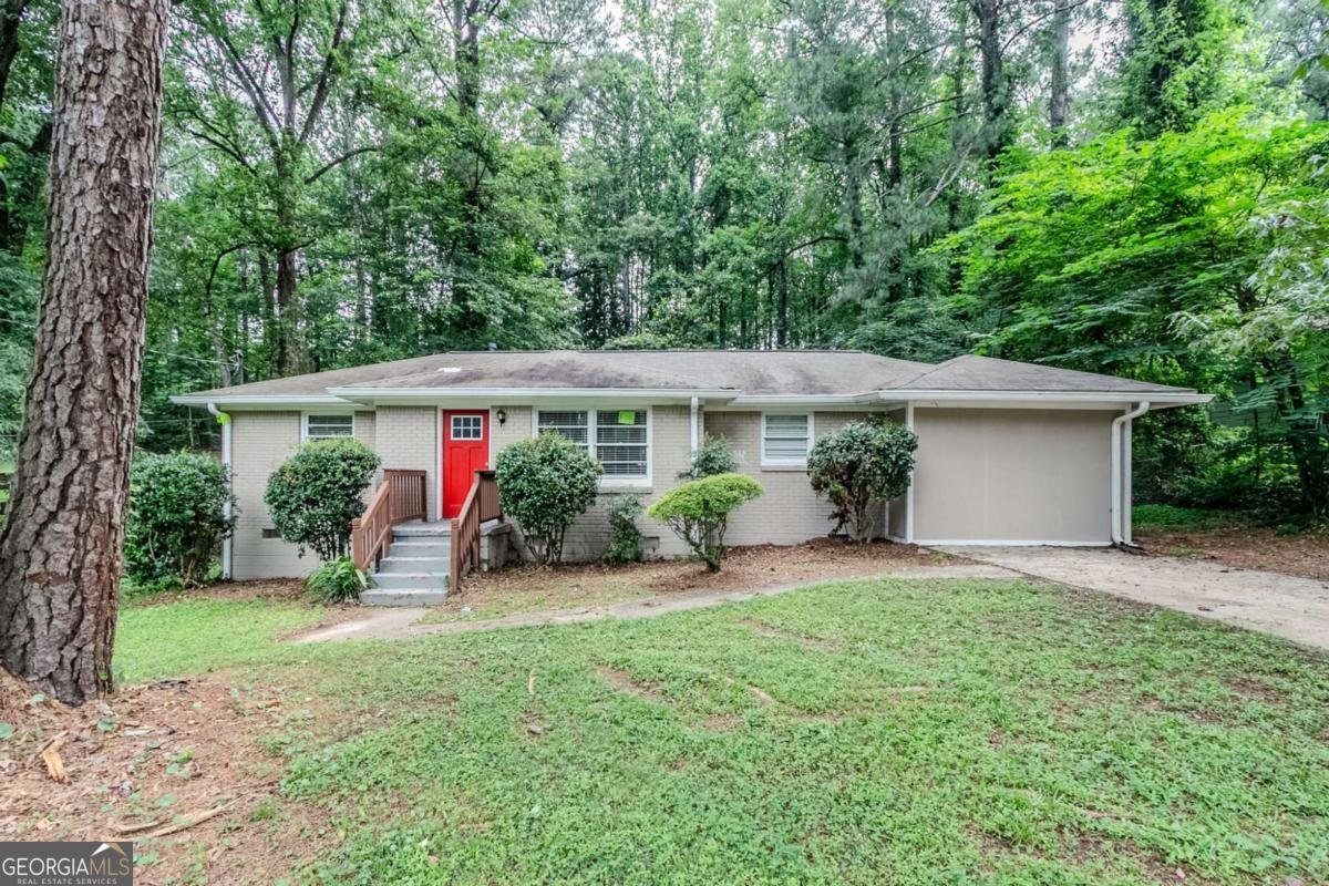 1715 Lee Street Decatur - 1