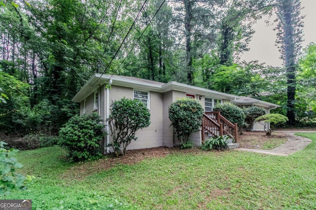 1715 Lee Street Decatur - 2