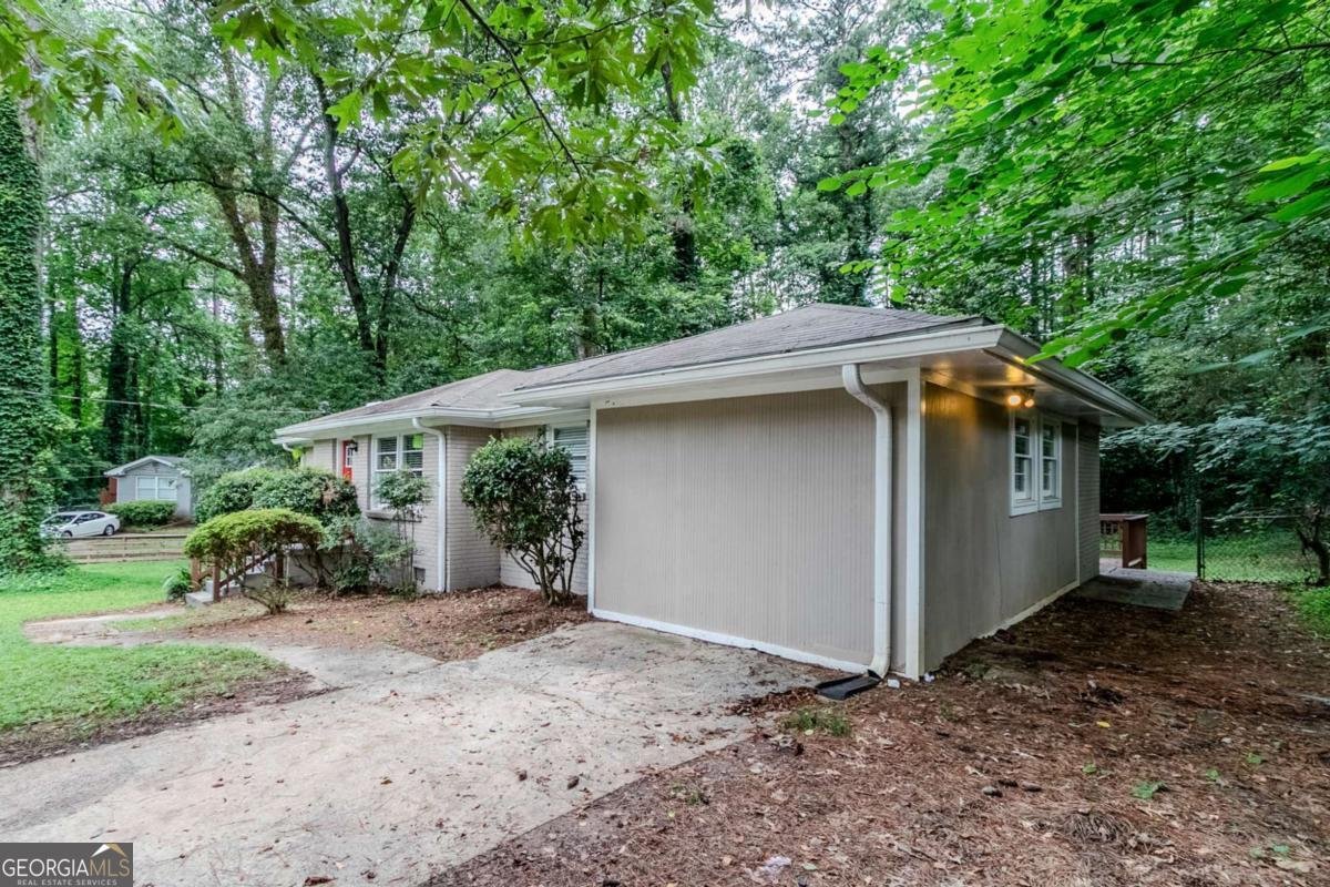 1715 Lee Street Decatur - 4