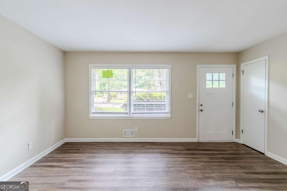 1715 Lee Street Decatur - 5