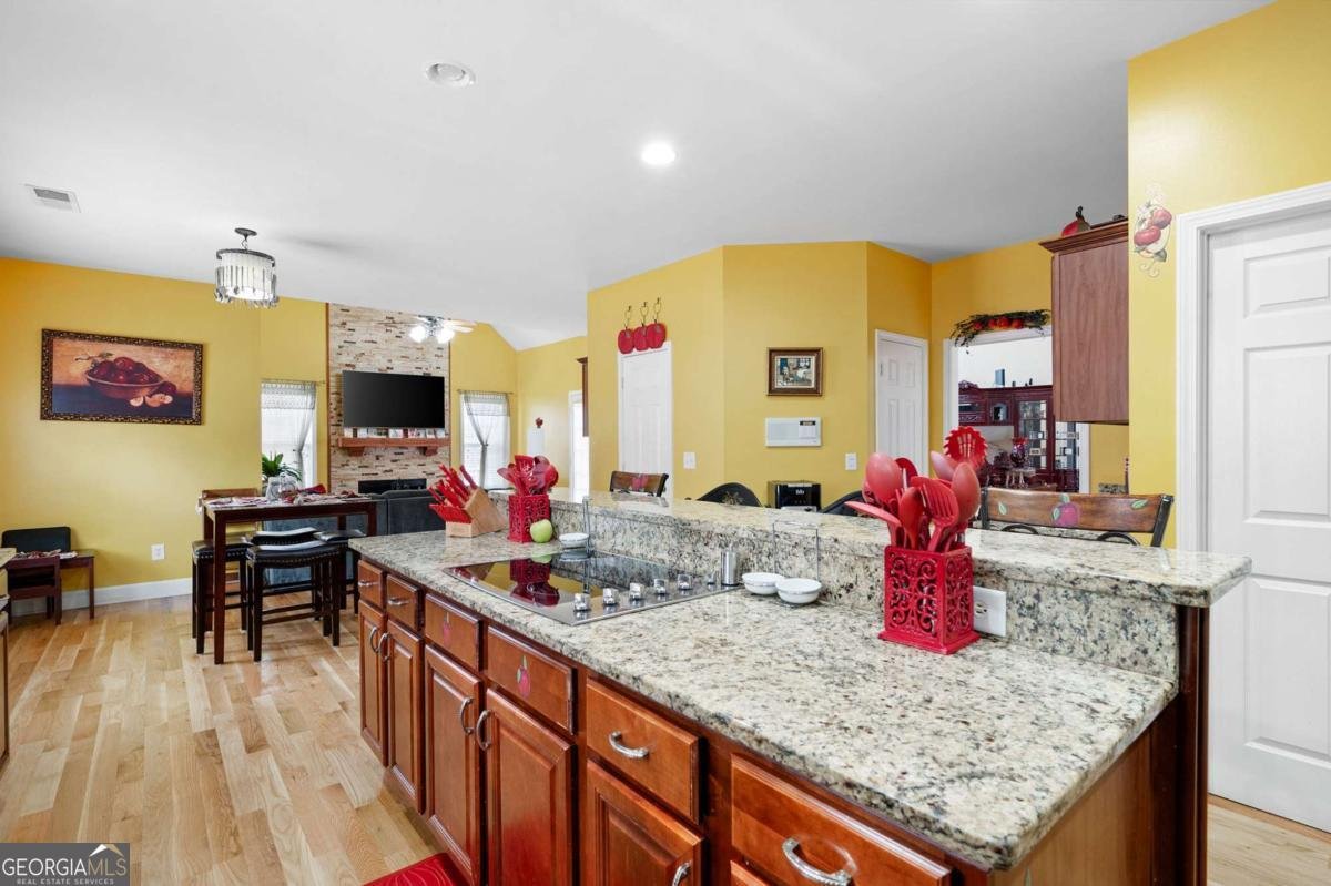 1227 Castle Point Court Conyers - 15