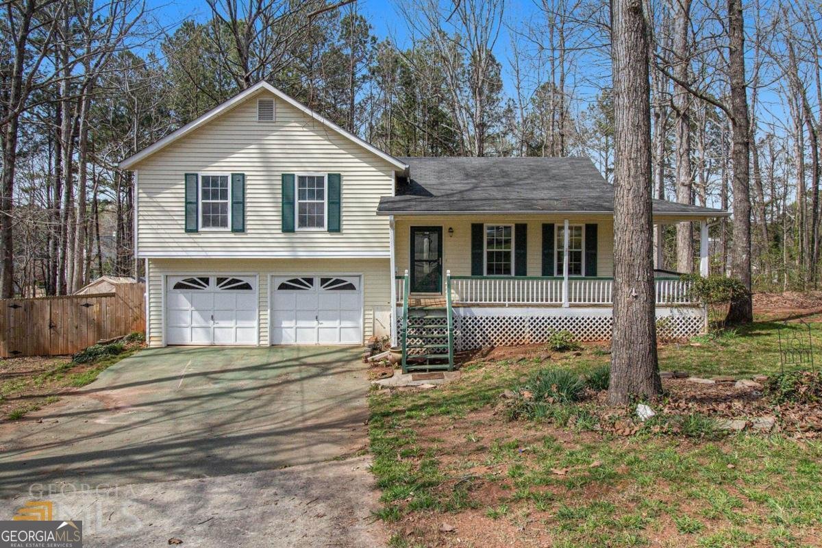 48 Glenhaven Court Douglasville - 1
