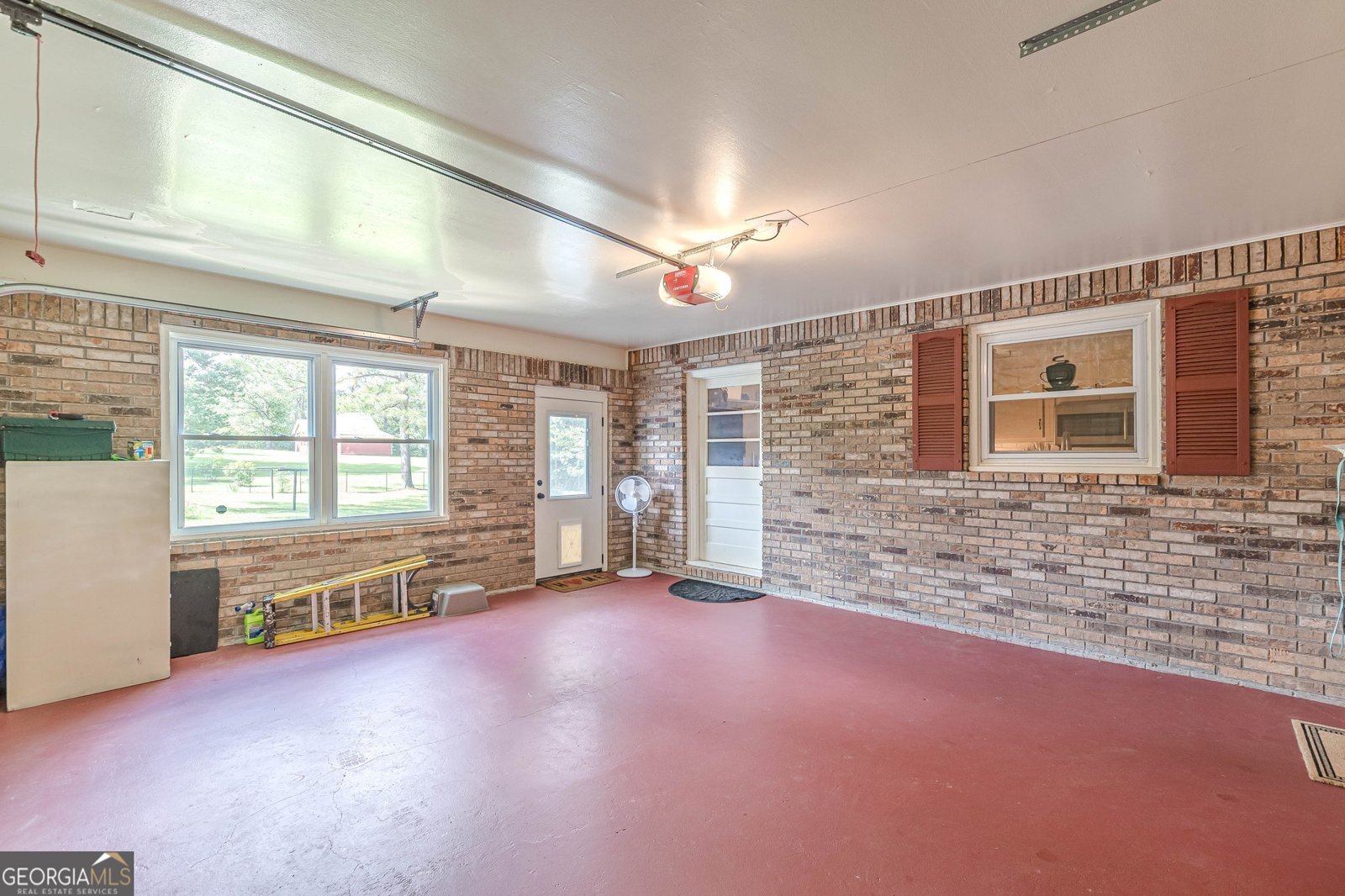 7234 Post Road Winston - 70