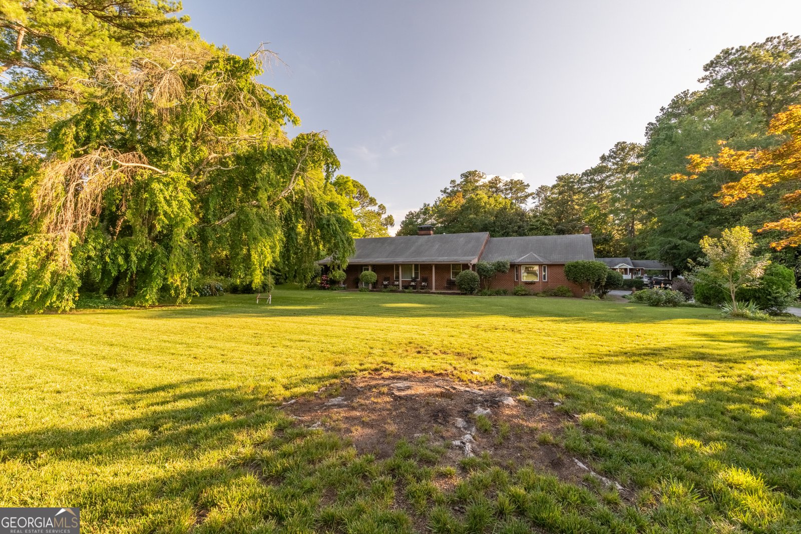 8815 Campbellton Street Douglasville - 37