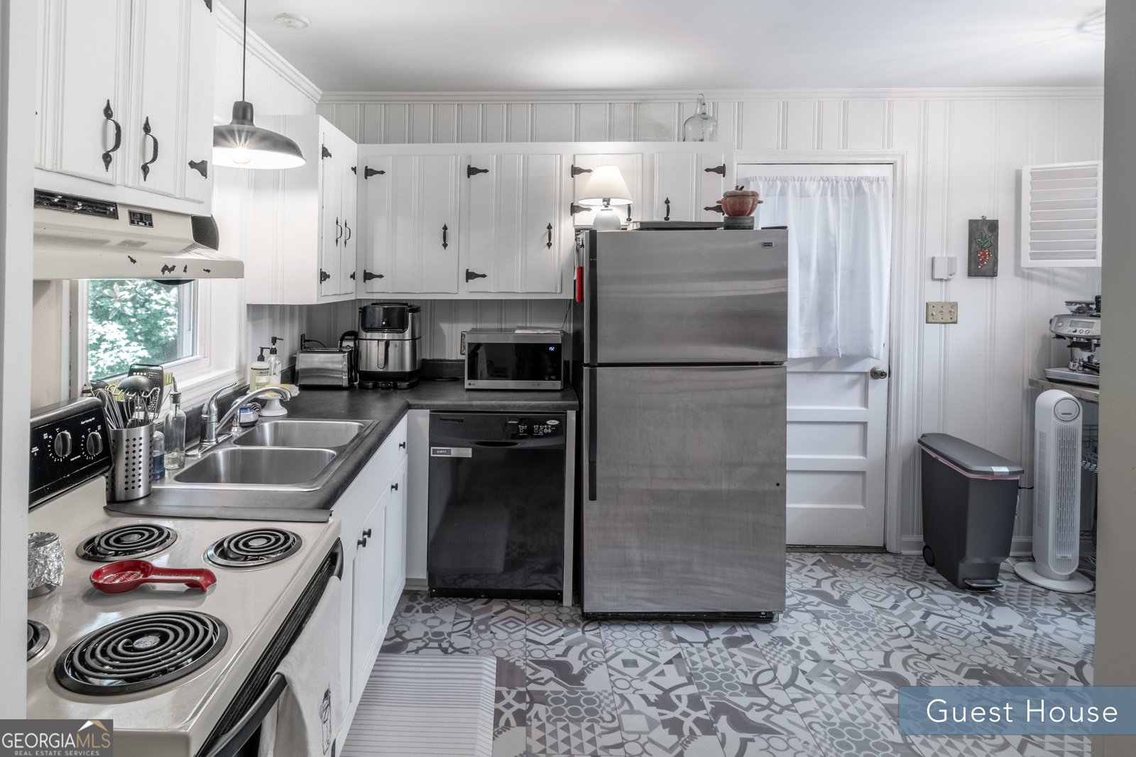 8815 Campbellton Street Douglasville - 54