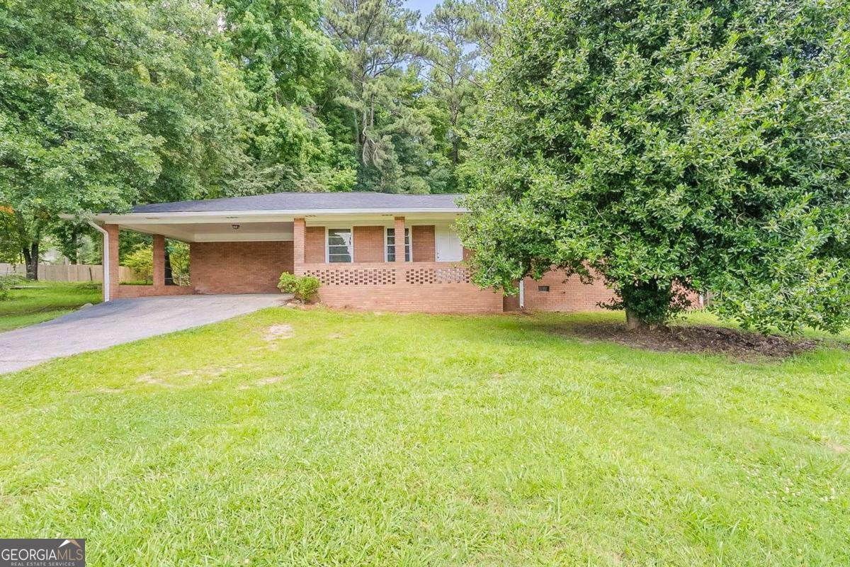 4447 Ben Hill Road Lithia Springs - 1