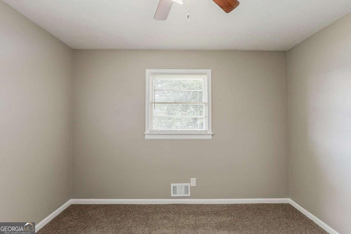 4447 Ben Hill Road Lithia Springs - 20