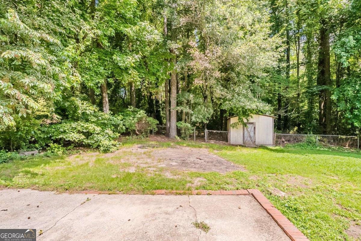 4447 Ben Hill Road Lithia Springs - 27