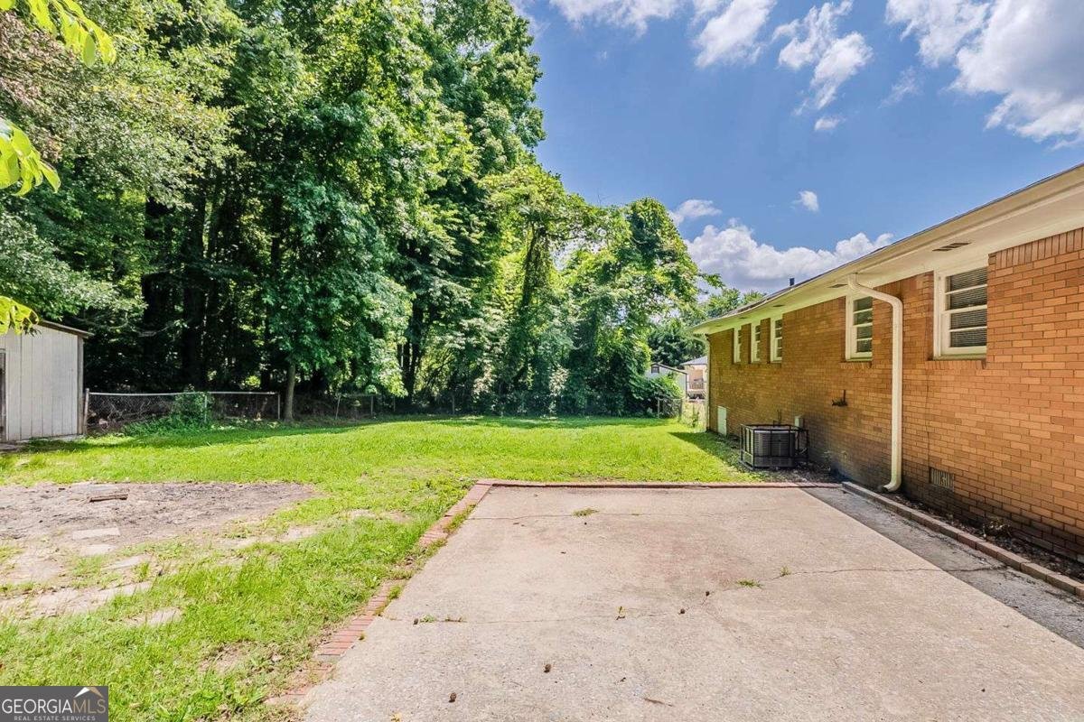 4447 Ben Hill Road Lithia Springs - 28