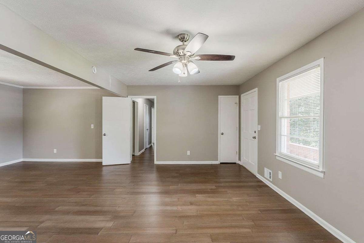 4447 Ben Hill Road Lithia Springs - 7