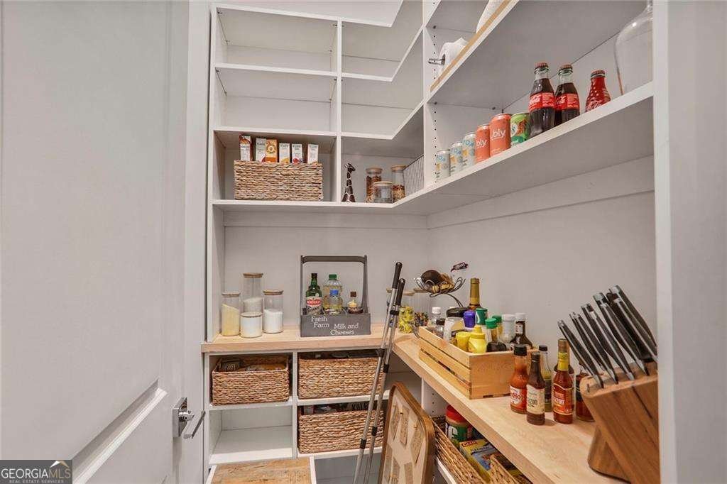 3667 Peachtree Road Atlanta - 18