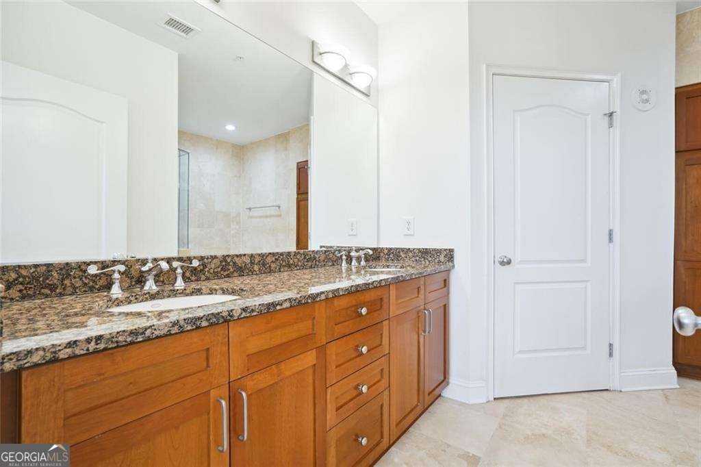 2828 Peachtree Road Atlanta - 12
