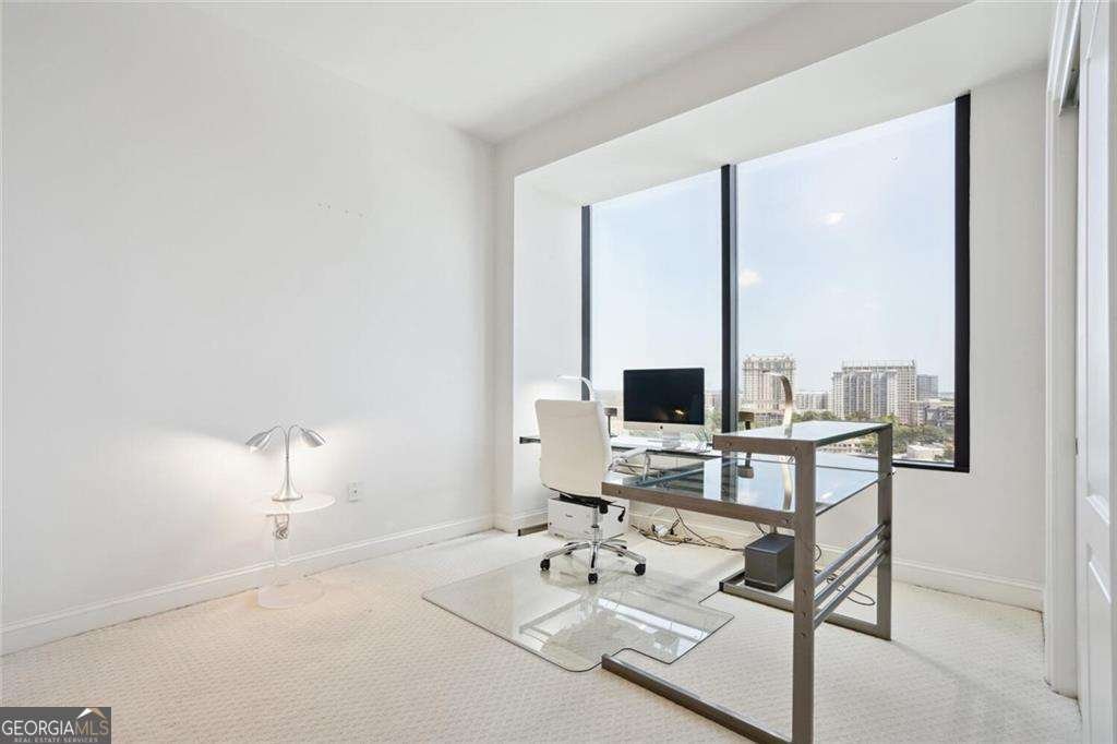 2828 Peachtree Road Atlanta - 13