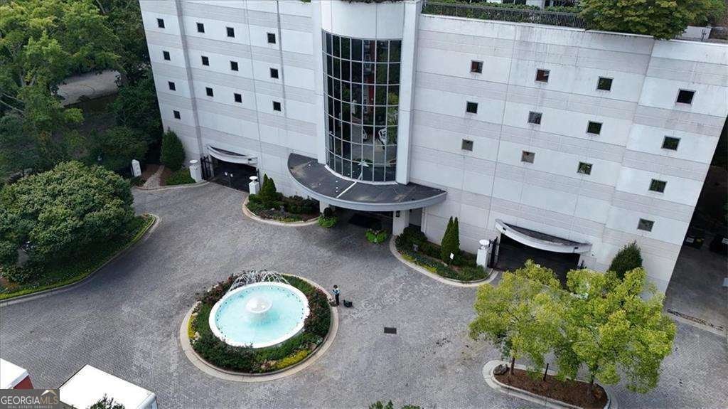 2828 Peachtree Road Atlanta - 21