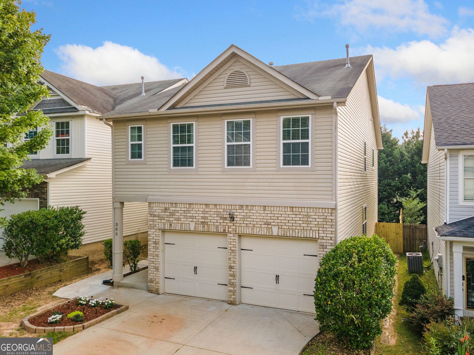 305 HIDDEN CREEK Lane Canton - 1
