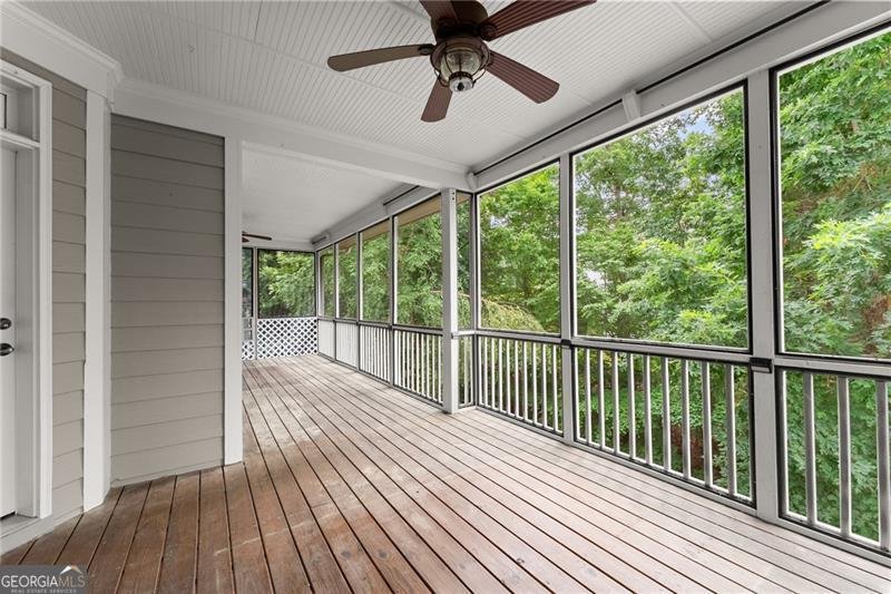 3311 Marina View Way Gainesville - 27