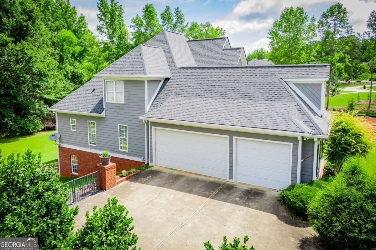 204 Pinehurst Way Carrollton - 75