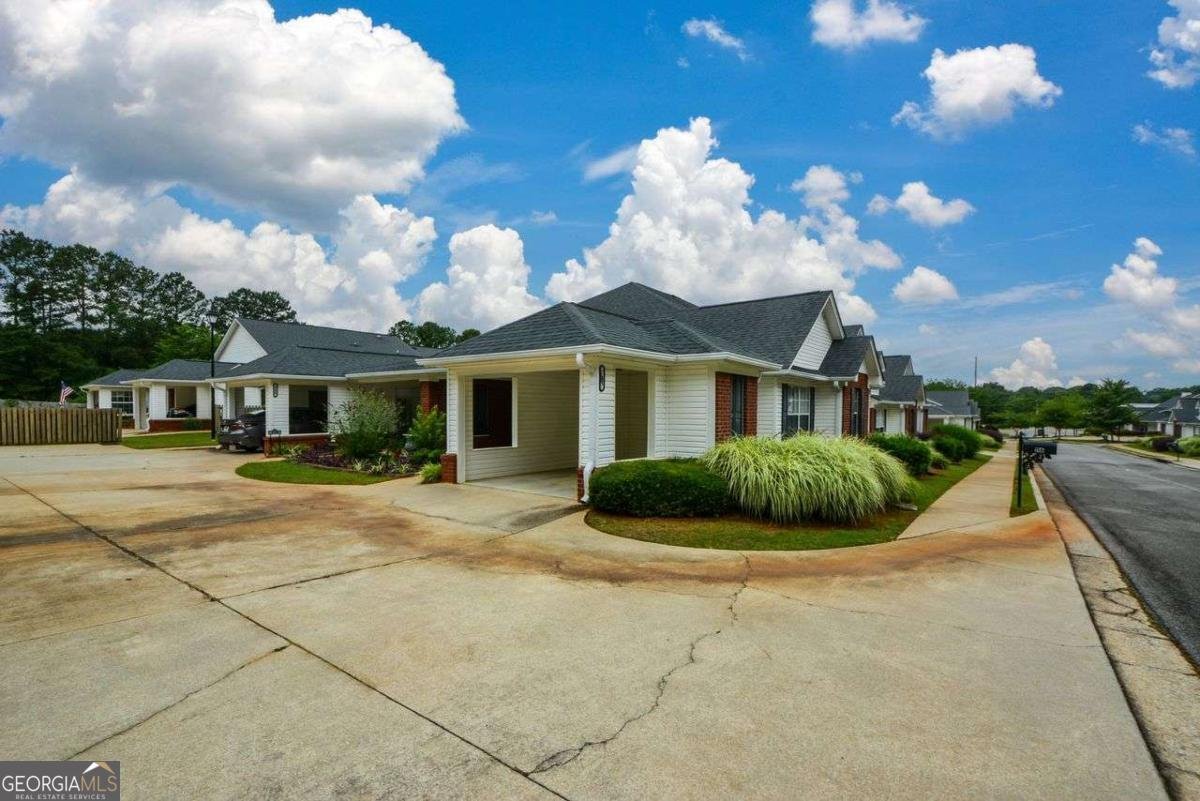 150 OLD MILL Road Cartersville - 1