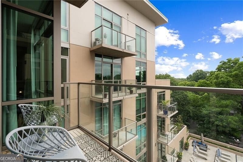 905 Juniper Street Atlanta - 11