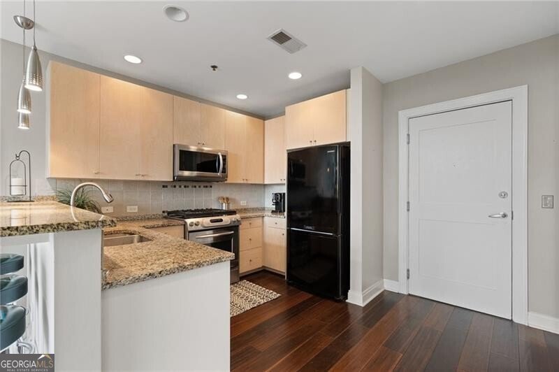 905 Juniper Street Atlanta - 2
