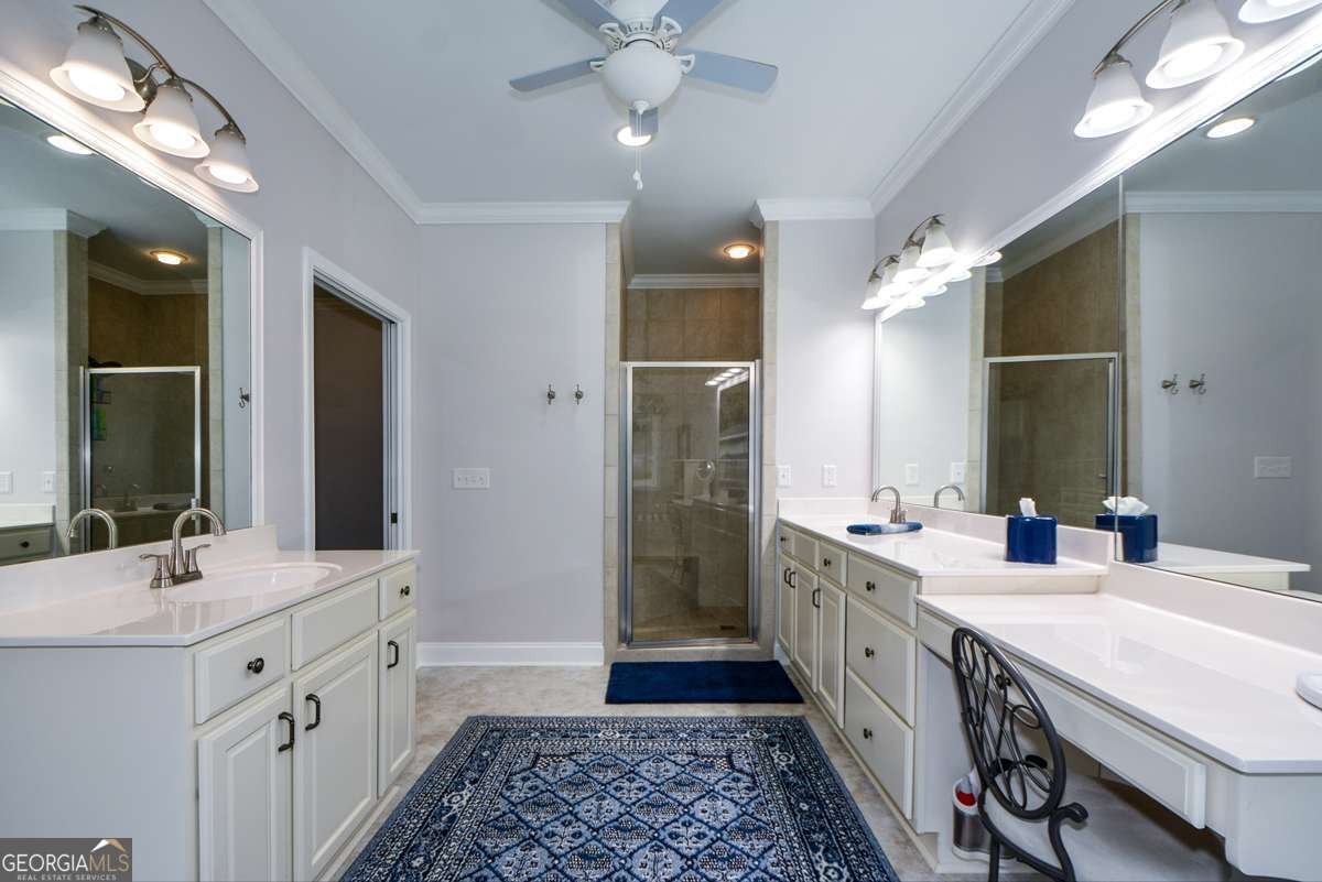 188 A Macedonia Road White - 23