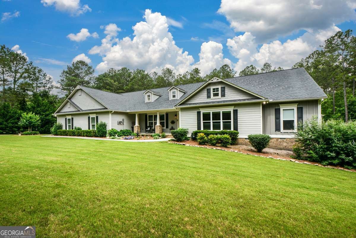 188 A Macedonia Road White - 3